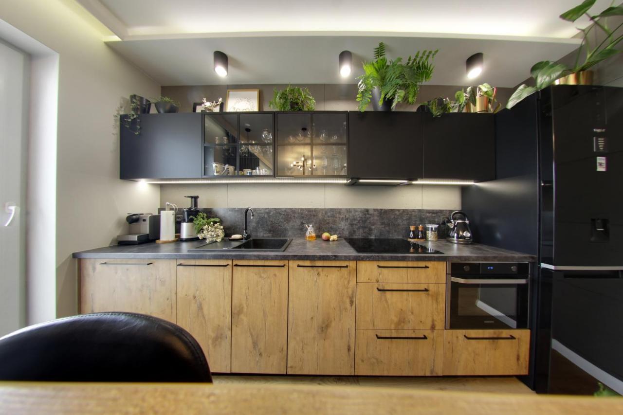Loft Siłownia Klimatyzacja Taras Barek *